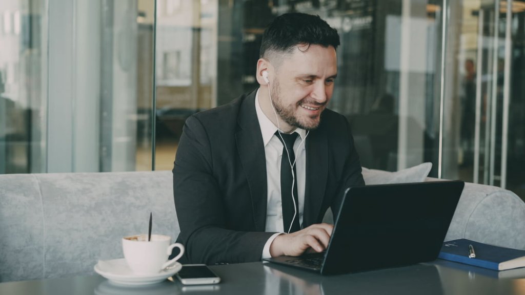 A driver completing a SAP evaluation over Zoom